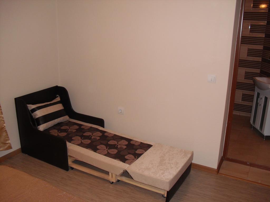 Family Hotel Malibu Chernomorets Luaran gambar