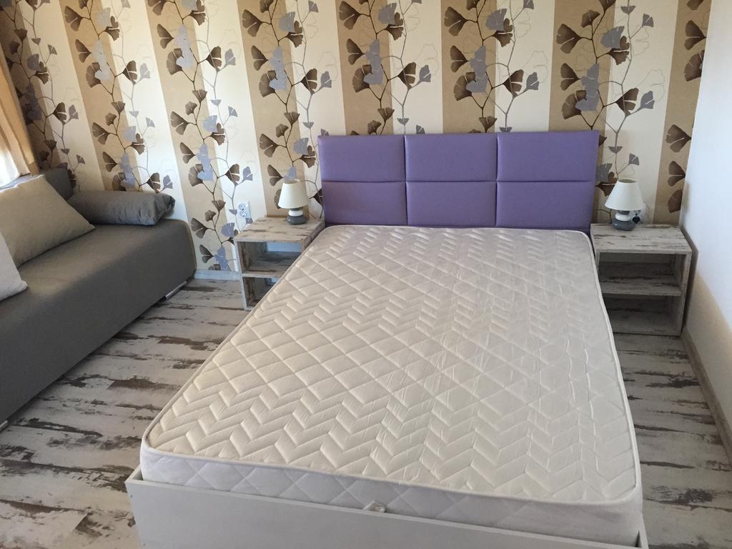 Family Hotel Malibu Chernomorets Luaran gambar